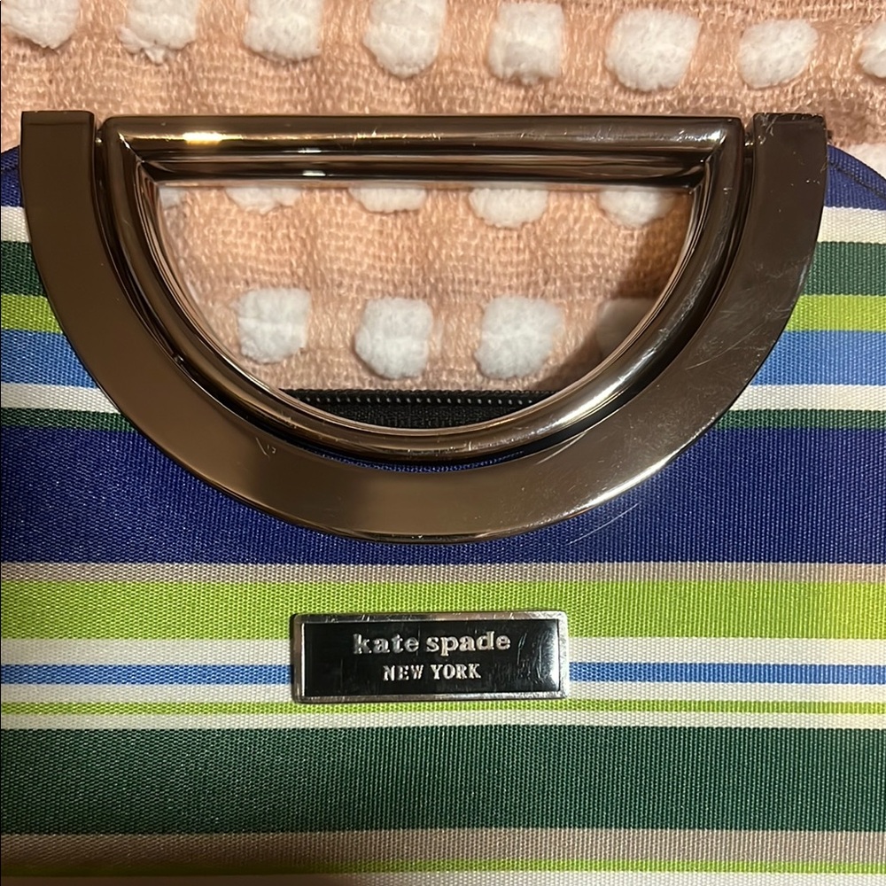 KATE SPADE~ Sporty Purse - Picture 5 of 16